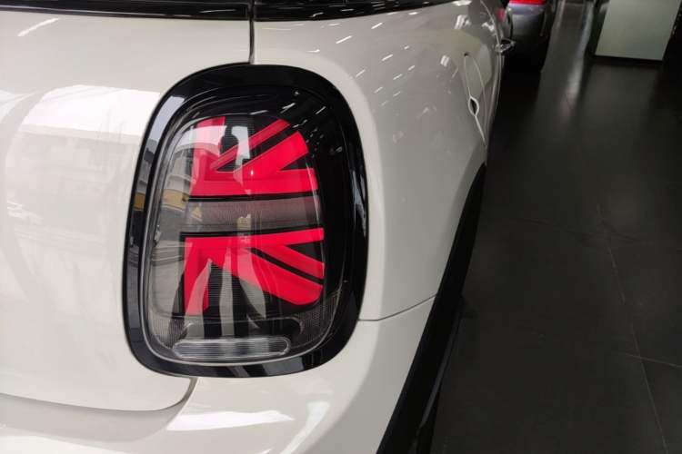 Used MINI 2016 1.2T ONE Pioneer Edition Right Rear Taillight