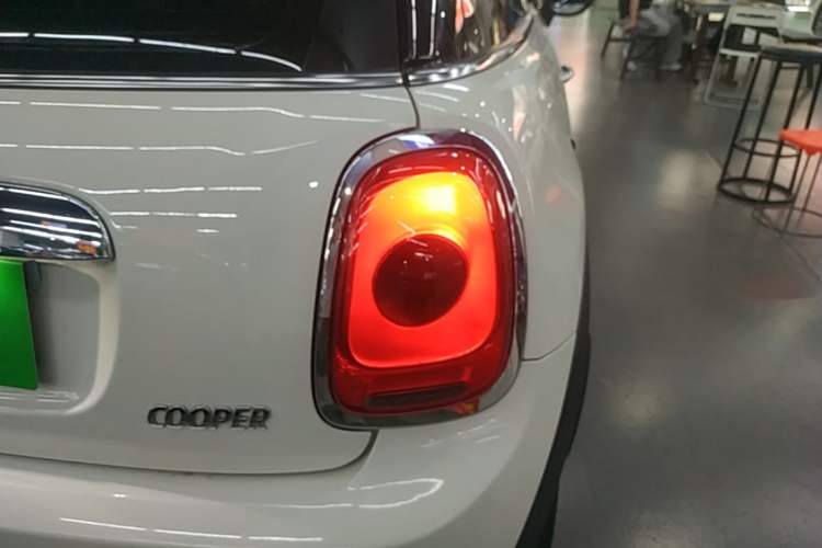 Used MINI 2016 1.5T COOPER Right Rear Taillight