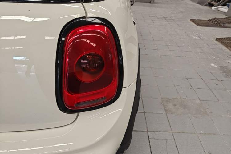 Used MINI 2016 1.2T ONE Pioneer Edition Right Rear Taillight