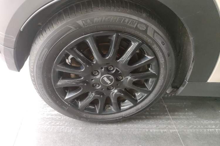Used MINI 2016 1.2T ONE Pioneer Edition Right Rear Wheel Hub