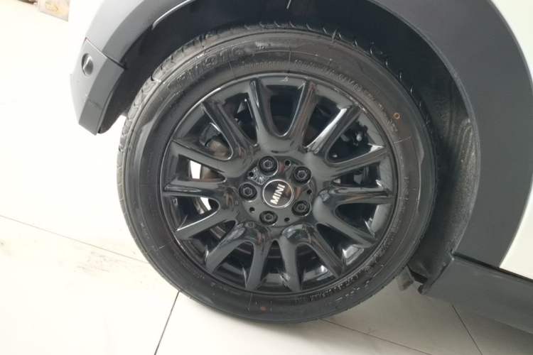 Used MINI 2016 1.2T ONE Pioneer Edition Right Rear Wheel Hub