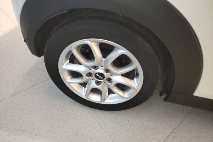 Used MINI 2016 1.2T ONE Pioneer Edition Right Rear Wheel Hub
