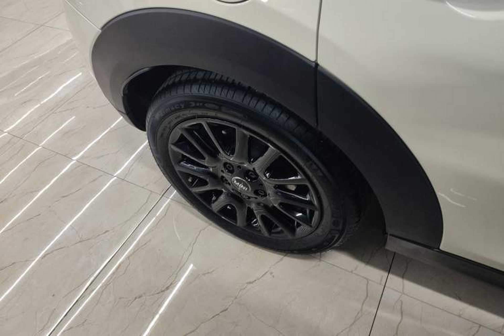 Used MINI 2016 1.5T COOPER Five-Door Edition Right Rear Wheel Hub