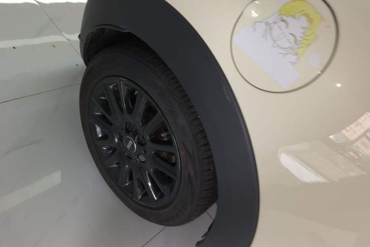 Used MINI 2016 1.5T COOPER Right Rear Wheel Hub