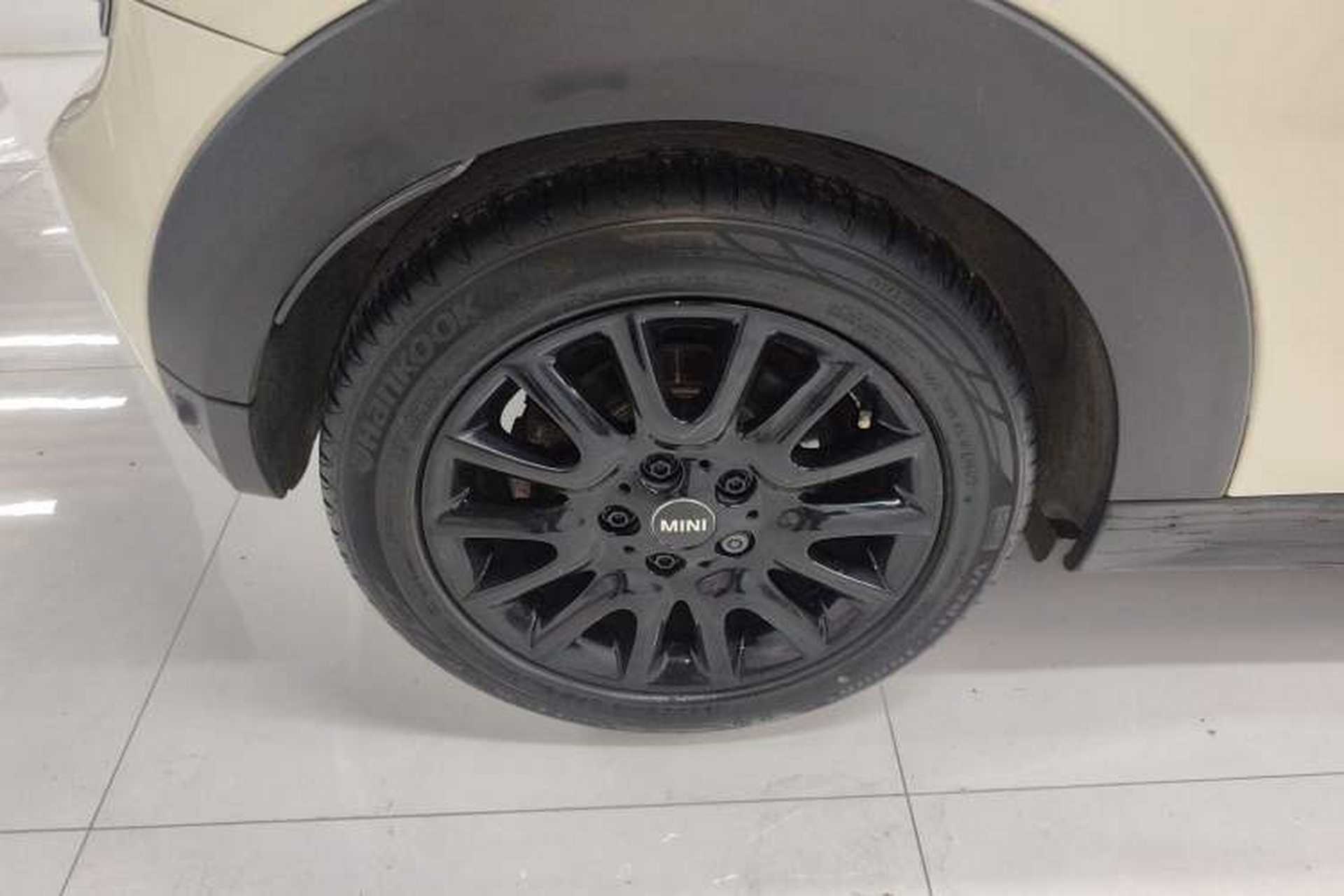 Used MINI 2016 1.5T COOPER Right Rear Wheel Hub