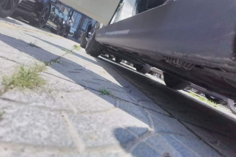 Used MINI 2016 1.5T COOPER Five-Door Edition Right Side Sill