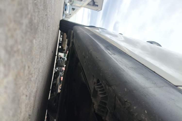 Used MINI 2016 1.2T ONE Five-Door Edition Right Side Sill