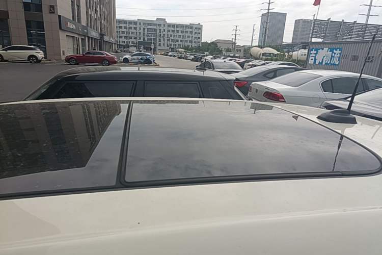 Used MINI 2016 1.2T ONE Five-Door Edition Roof