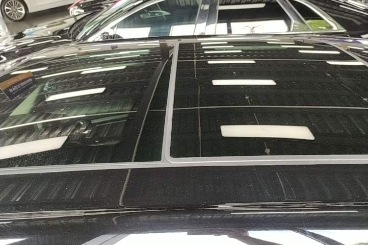 Used MINI 2016 1.5T COOPER Five-Door Edition Roof