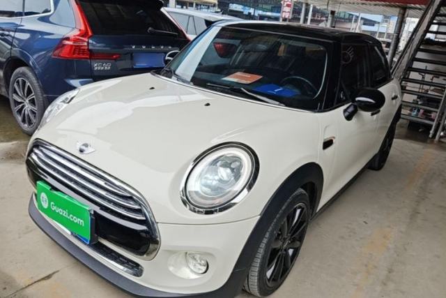 Used MINI 2016 1.5T COOPER Pioneer Edition Five-Door Model