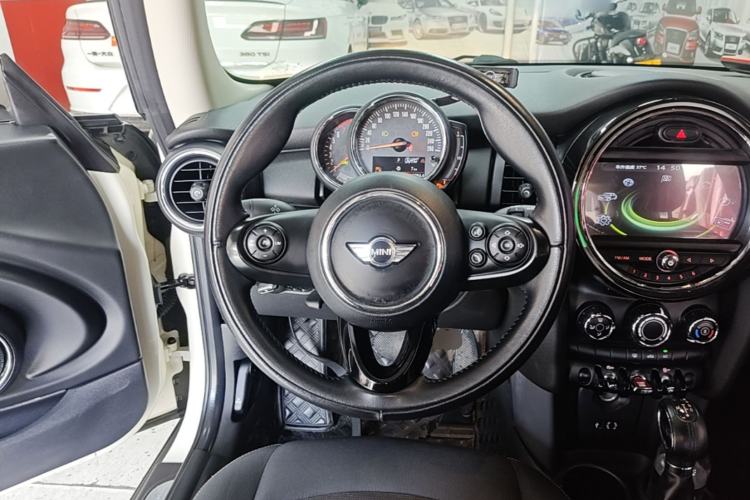 Used MINI 2016 1.2T ONE Pioneer Edition Steering Wheel