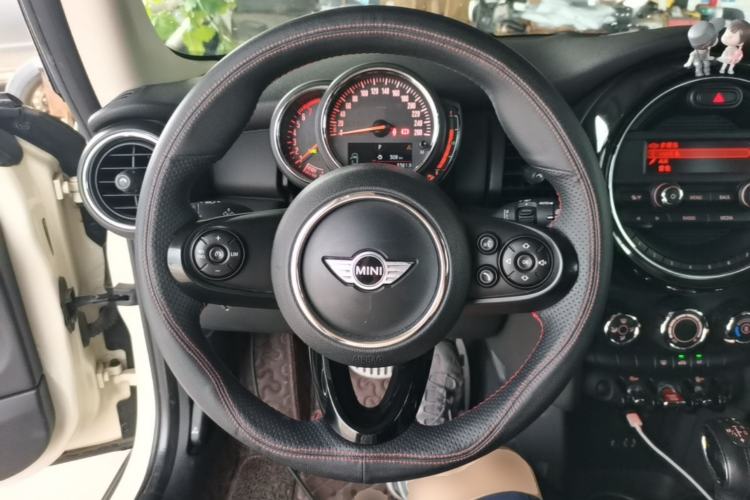 Used MINI 2016 1.2T ONE Pioneer Edition Steering Wheel