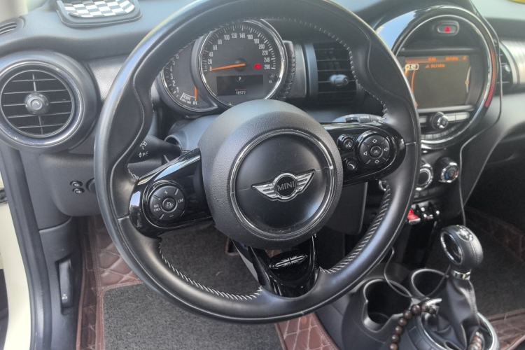 Used MINI 2016 1.5T COOPER Performance Edition Steering Wheel
