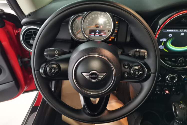 Used MINI 2016 1.2T ONE Pioneer Edition Steering Wheel