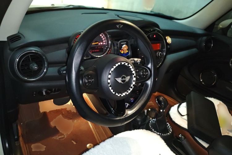 Used MINI 2016 1.2T ONE Pioneer Edition Steering Wheel