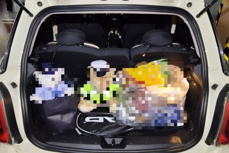 Used MINI 2016 1.5T COOPER Avant-Garde Trunk