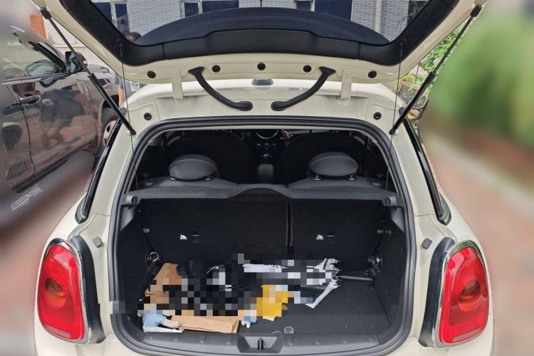 Used MINI 2016 1.2T ONE Pioneer Edition Trunk