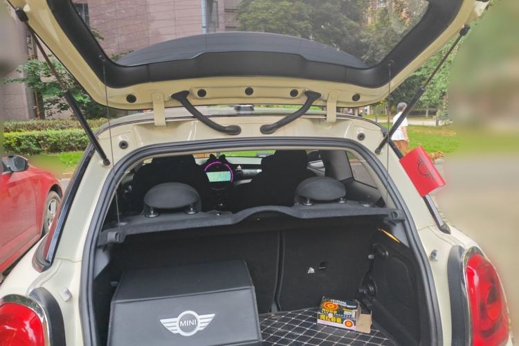 Used MINI 2016 1.5T COOPER Avant-Garde Trunk