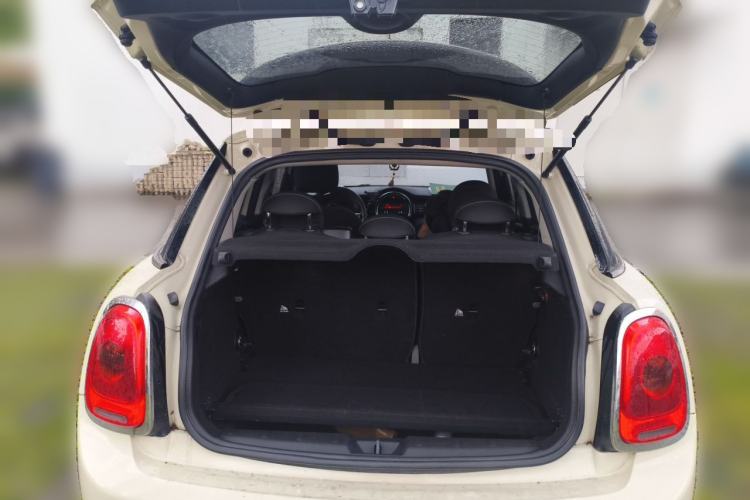 Used MINI 2016 1.2T ONE Five-Door Edition Trunk