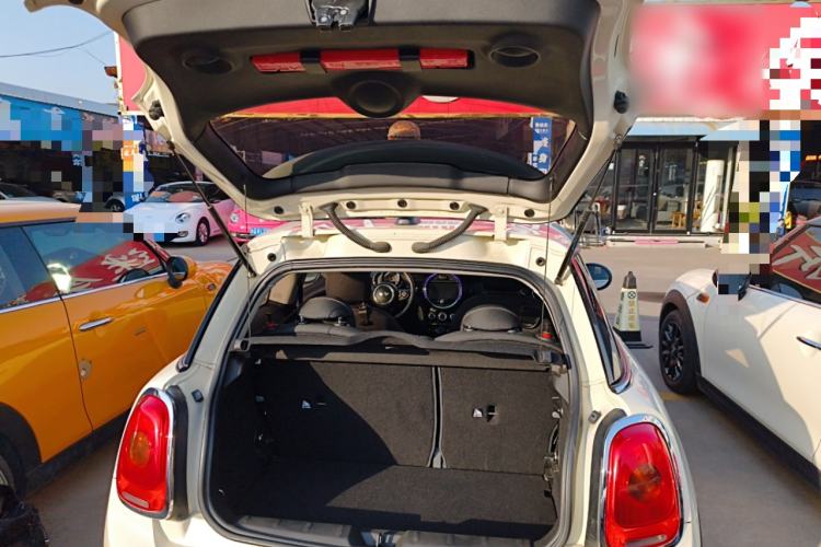 Used MINI 2016 1.2T ONE Pioneer Edition Trunk