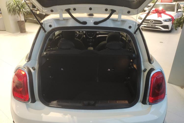 Used MINI 2016 1.2T ONE Pioneer Edition Trunk