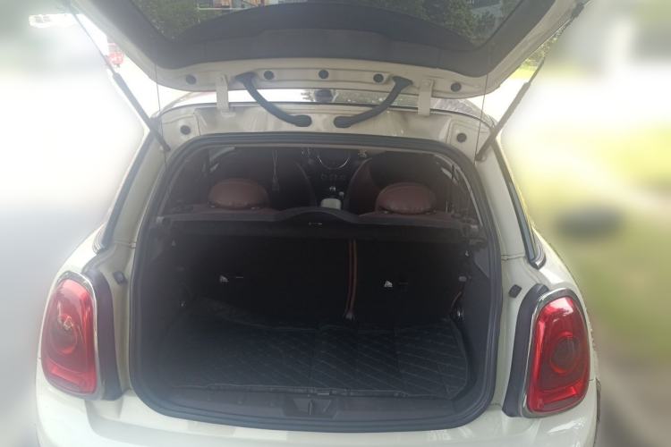 Used MINI 2016 1.2T ONE Pioneer Edition Trunk