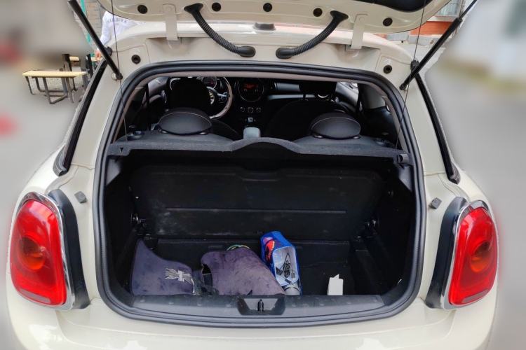 Used MINI 2016 1.2T ONE Pioneer Edition Trunk