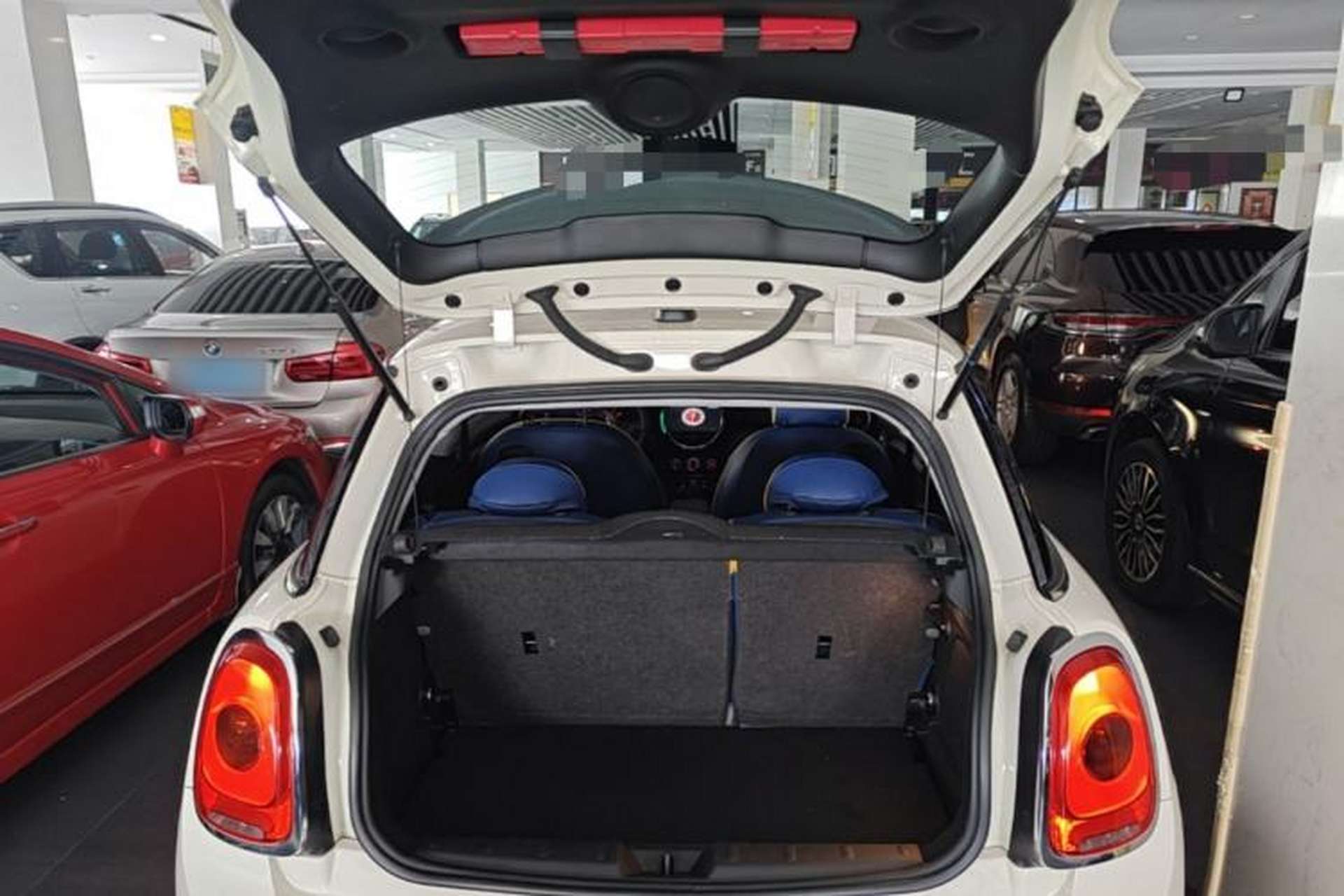 Used MINI 2016 1.2T ONE Pioneer Edition Trunk
