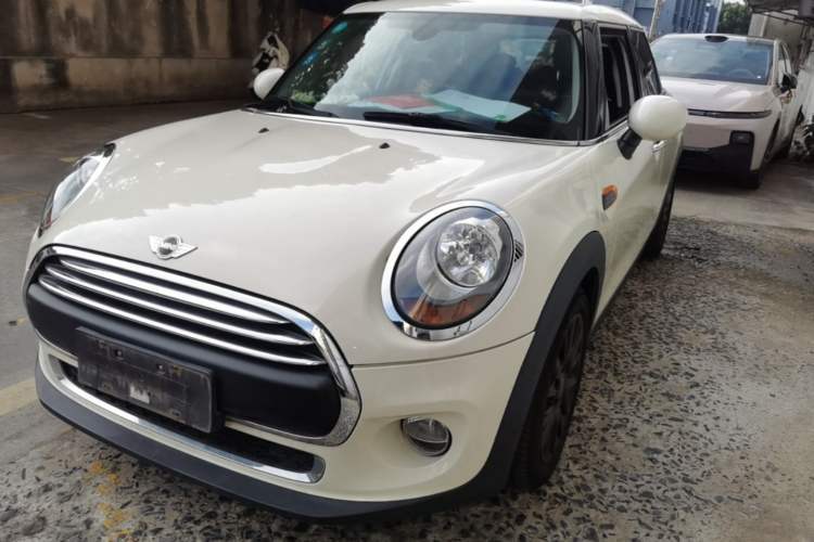 Used MINI 2016 1.2T ONE Pioneer Edition Five-Door Version Guazi used car, China used car export, Used car for sale, Used cars, Cheapest cars for sale