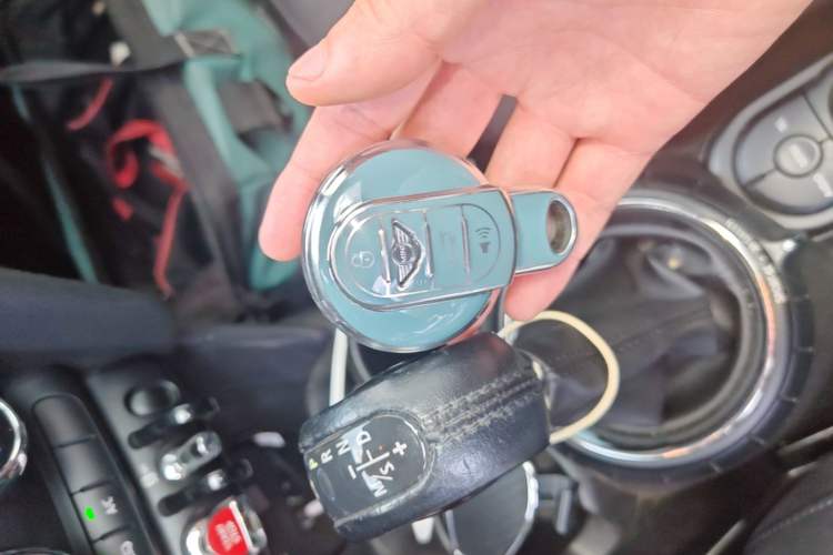 Used MINI 2016 1.5T COOPER Vehicle Key