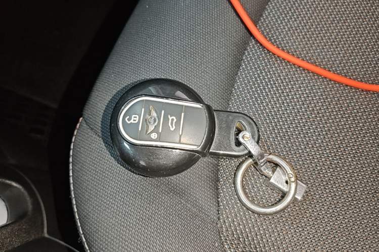 Used MINI 2016 1.2T ONE Pioneer Edition Vehicle Key