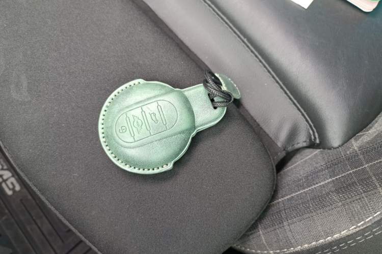 Used MINI 2016 1.5T COOPER Avant-Garde Vehicle Key