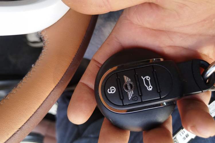 Used MINI 2016 1.5T COOPER Vehicle Key