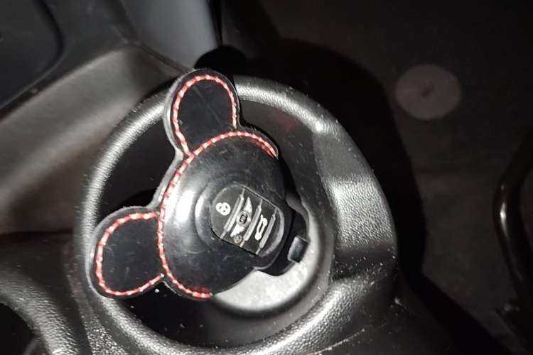 Used MINI 2016 1.5T COOPER Five-Door Edition Vehicle Key