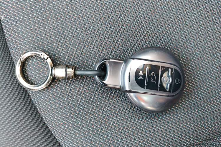 Used MINI 2016 1.2T ONE Pioneer Edition Vehicle Key
