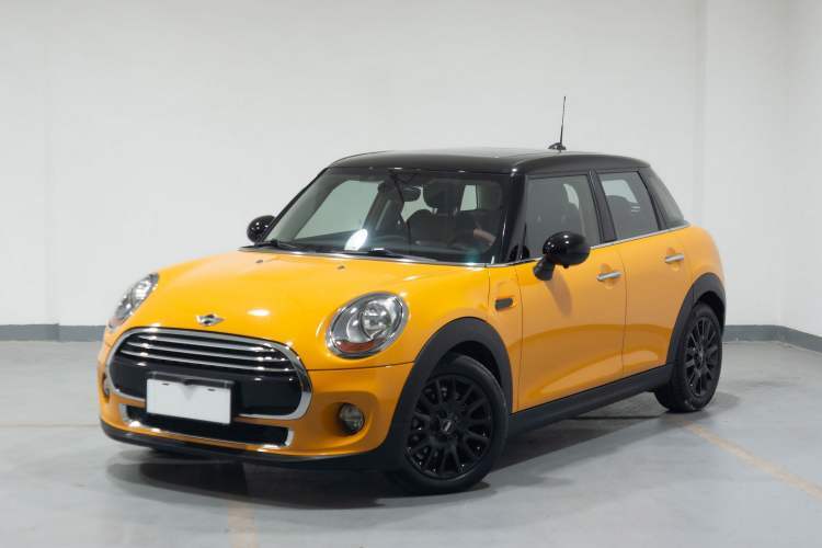 Used MINI 2016 1.5T COOPER Five-Door Edition Guazi used car, China used car export, Used car for sale, Used cars, Cheapest cars for sale