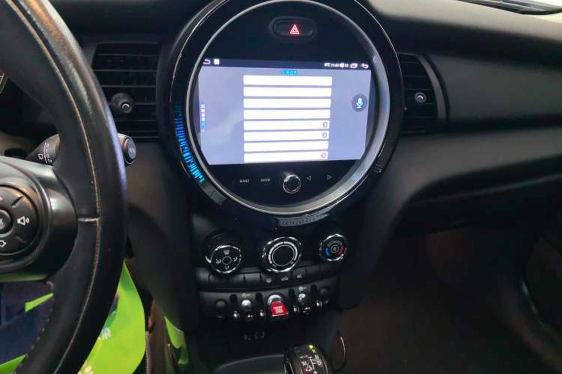 Used MINI 2016 1.2T ONE Pioneer Edition Audio And AC Panel