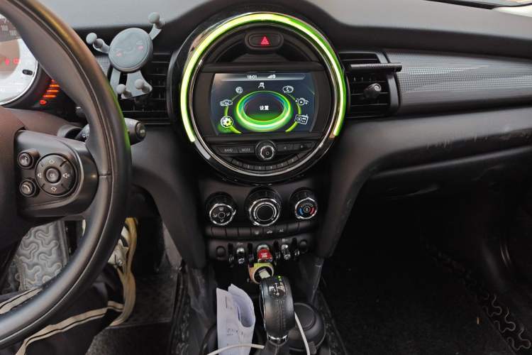 Used MINI 2016 1.5T COOPER Audio And AC Panel