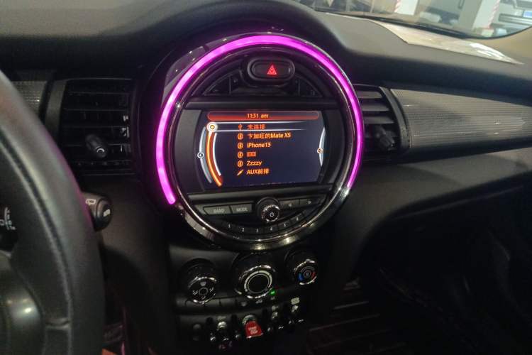 Used MINI 2016 1.5T COOPER Five-Door Edition Audio And AC Panel