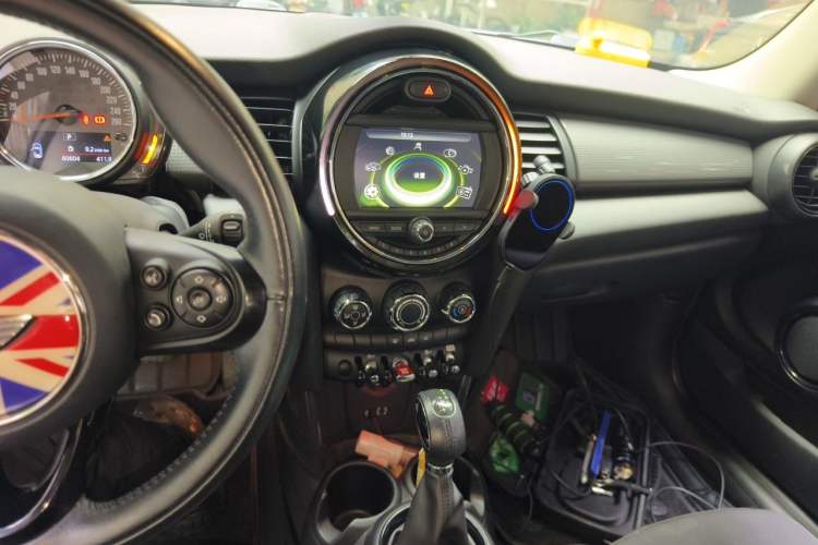 Used MINI 2016 1.5T COOPER Audio And AC Panel