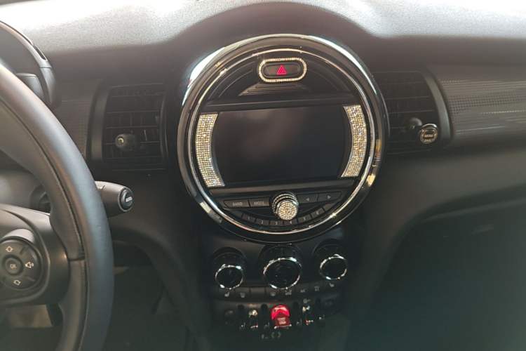 Used MINI 2016 1.5T COOPER CABRIO Audio And AC Panel