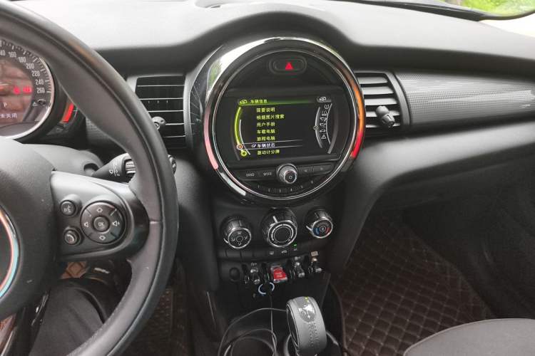 Used MINI 2016 1.5T COOPER Audio And AC Panel