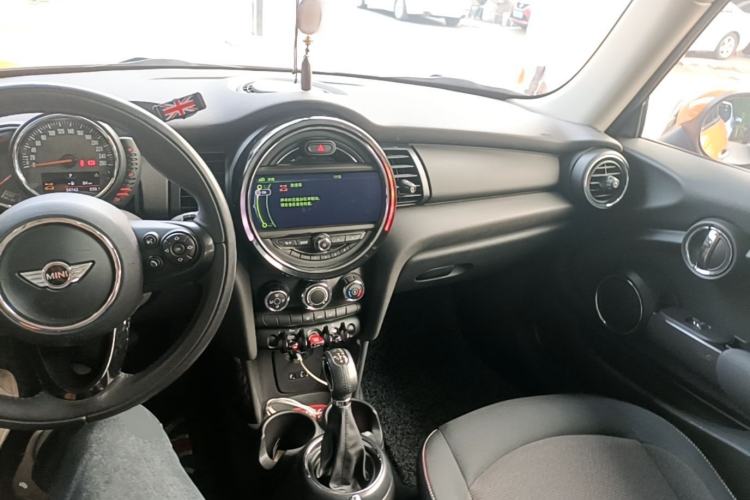 Used MINI 2016 1.2T ONE Pioneer Edition Center Console