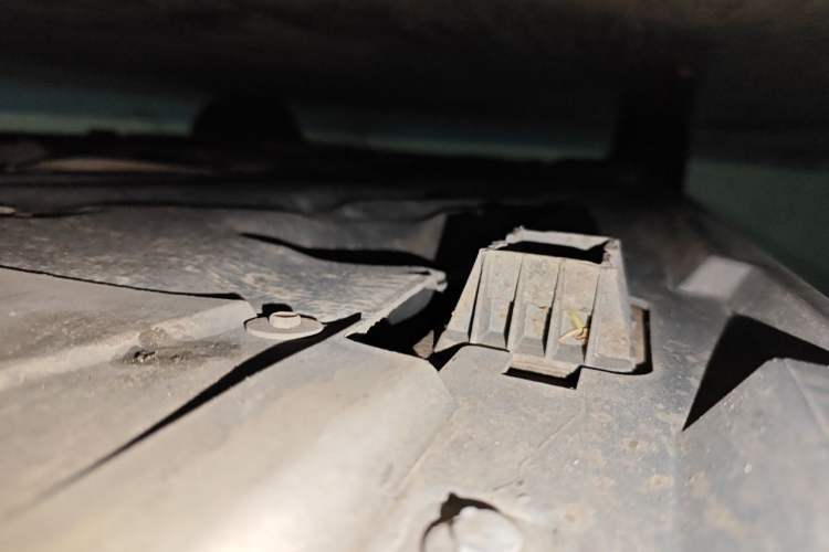 Used MINI  Chassis Front Right