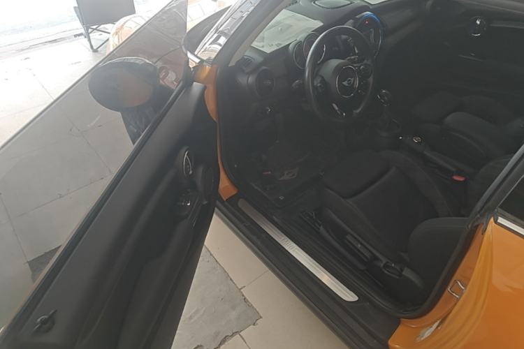 Used MINI 2016 1.5T COOPER Driver Seat