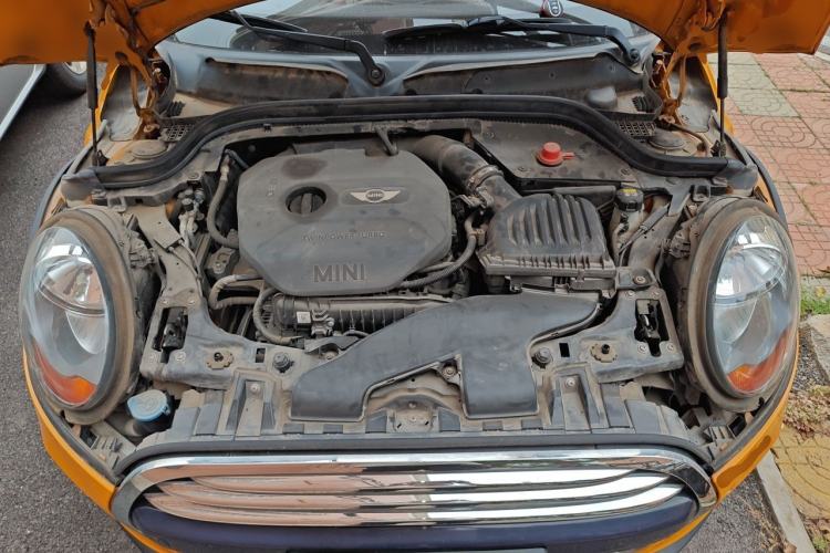 Used MINI 2016 1.5T COOPER Engine Bay