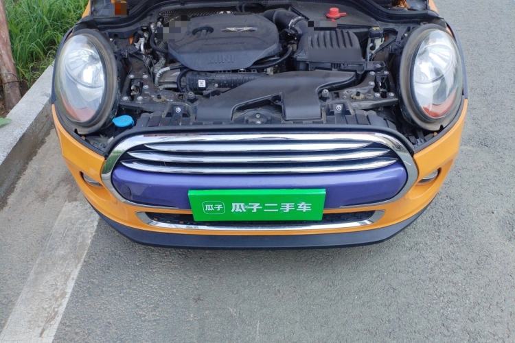 Used MINI 2016 1.5T COOPER Five-Door Edition Engine Bay