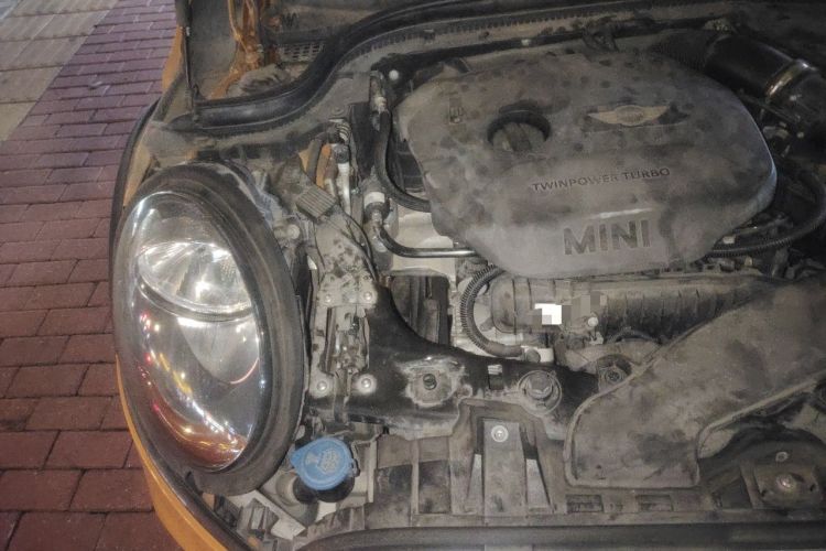 Used MINI 2016 1.5T COOPER Engine Bay Right