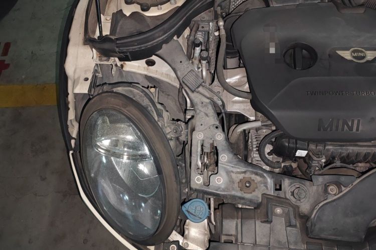 Used MINI  Engine Bay Right