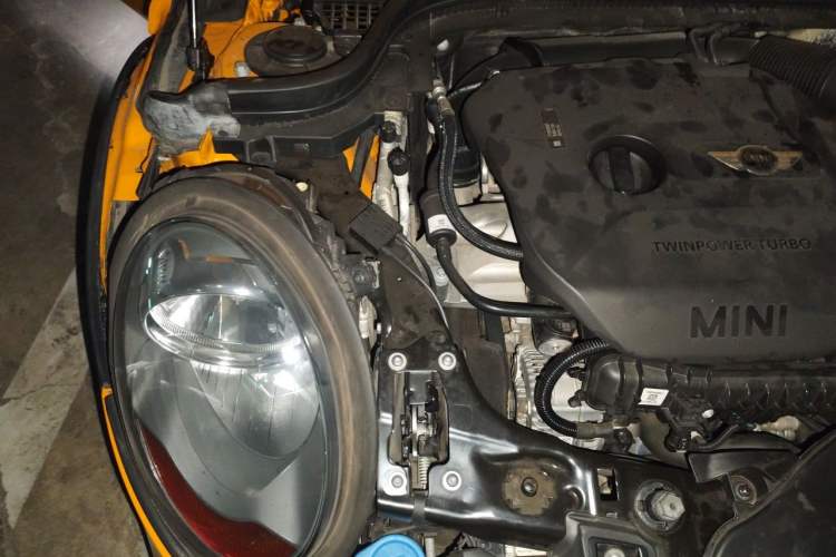 Used MINI 2016 1.5T COOPER Engine Bay Right